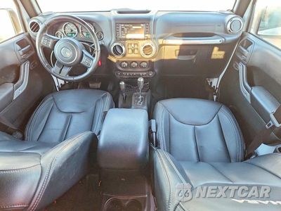 Zdjęcie 8 z 12 samochodu: 2017 JEEP WRANGLER UNLIMITED SAHARA VIN:1C4HJWEG3HL537769 - miniatura