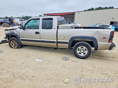 Drugie zdjęcie samochodu z przodu: 2000 CHEVROLET SILVERADO K1500 VIN:1GCEK19T8YE158166 - miniatura