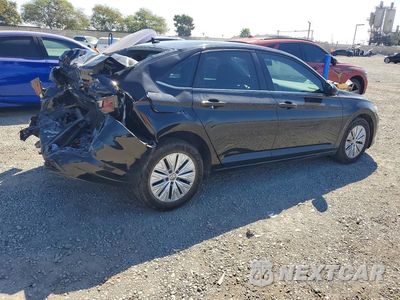 Trzecie zdjęcie samochodu z tyłu: 2019 VOLKSWAGEN JETTA S VIN:3VWCB7BU0KM253235 - miniatura