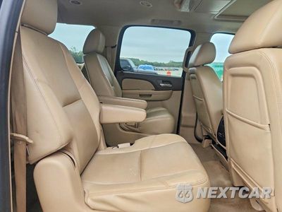 Zdjęcie 11 z 13 samochodu: 2013 CHEVROLET SUBURBAN C1500 LTZ VIN:1GNSCKE05DR237516 - miniatura