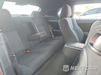 Zdjęcie 10 z 12 samochodu: 2017 DODGE CHALLENGER SXT VIN:2C3CDZAG4HH609122 - miniatura