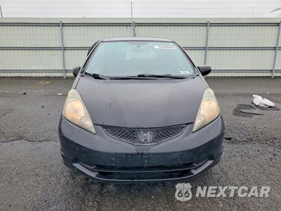 Piąte zdjęcie samochodu w środku: 2009 HONDA FIT VIN:JHMGE88239S013197 - miniatura