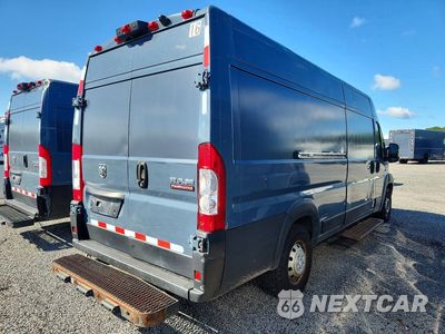 Trzecie zdjęcie samochodu z tyłu: 2021 RAM PROMASTER 3500 DELIVERY VAN VIN:3C6MRVJG1ME544351 - miniatura