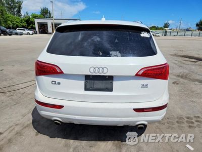 Zdjęcie 6 z 13 samochodu: 2010 AUDI Q5 PREMIUM PLUS VIN:WA1LKAFP7AA042429 - miniatura