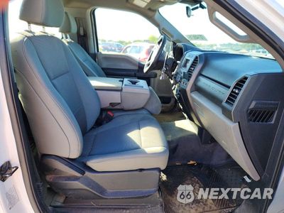 Zdjęcie 10 z 12 samochodu: 2020 FORD F350 SUPER DUTY VIN:1FDRF3HT9LDA13778 - miniatura