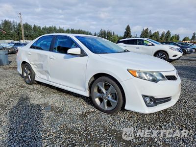 Czwarte zdjęcie samochodu z boku: 2014 TOYOTA CAMRY SE SPORT VIN:4T1BF1FK6EU336706 - miniatura