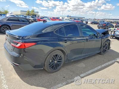 Trzecie zdjęcie samochodu z tyłu: 2025 TOYOTA CAMRY SE VIN:4T1DAACK0SU523317 - miniatura