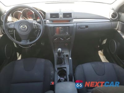 Zdjęcie 8 z 12 samochodu: 2007 MAZDA 3 HATCHBACK VIN:JM1BK344471765735 - miniatura