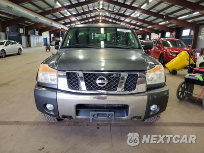 Piąte zdjęcie samochodu w środku: 2010 NISSAN TITAN SE VIN:1N6AA0CC1AN309999 - miniatura