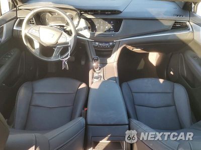 Zdjęcie 8 z 13 samochodu: 2023 CADILLAC XT5 PREMIUM LUXURY VIN:1GYKNDRS5PZ229750 - miniatura