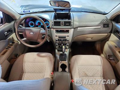 Zdjęcie 8 z 13 samochodu: 2011 FORD FUSION S VIN:3FAHP0GA6BR121427 - miniatura