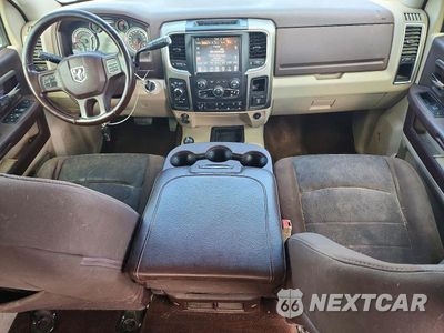 Zdjęcie 8 z 12 samochodu: 2013 RAM 2500 POWERWAGON VIN:3C6TR5ET4DG540091 - miniatura