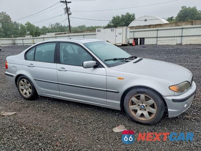 Czwarte zdjęcie samochodu z boku: 2004 BMW 325 VIN:WBAAZ33424KP86224 - miniatura
