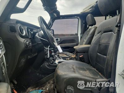 Zdjęcie 7 z 13 samochodu: 2019 JEEP WRANGLER UNLIMITED SAHARA VIN:1C4HJXEGXKW549008 - miniatura
