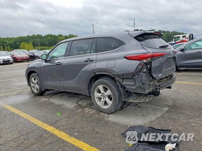 Drugie zdjęcie samochodu z przodu: 2022 TOYOTA HIGHLANDER LE VIN:5TDBZRBH5NS197936 - miniatura