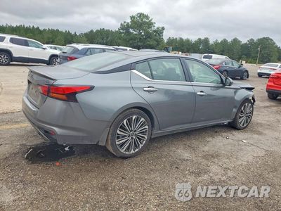 Trzecie zdjęcie samochodu z tyłu: 2023 NISSAN ALTIMA SL VIN:1N4BL4EV4PN353548 - miniatura