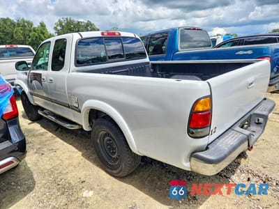 Drugie zdjęcie samochodu z przodu: 2000 TOYOTA TUNDRA SR5 VIN:5TBRT3411YS060535 - miniatura