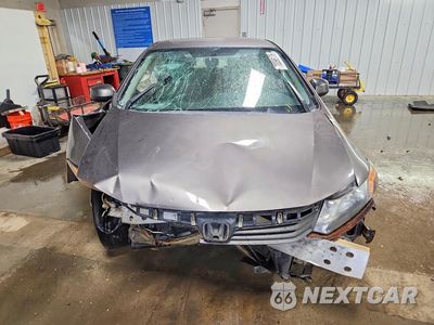 Piąte zdjęcie samochodu w środku: 2012 HONDA CIVIC LX VIN:19XFB2F57CE065233 - miniatura