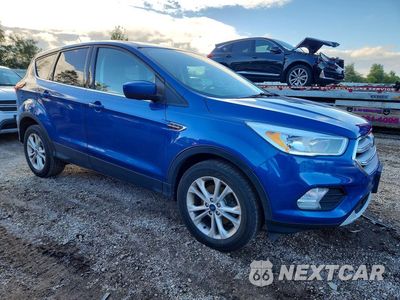 Czwarte zdjęcie samochodu z boku: 2019 FORD ESCAPE SE VIN:1FMCU0GD2KUB96766 - miniatura