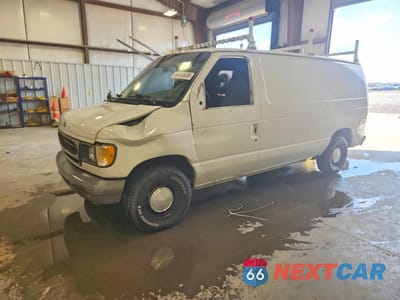 2000 FORD ECONOLINE E150 VAN 1FTRE1427YHA35707 - główne zdjęcie licytacji z USA - miniatura