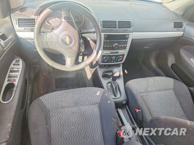 Zdjęcie 8 z 12 samochodu: 2010 CHEVROLET COBALT 1LT VIN:1G1AD5F59A7163384 - miniatura