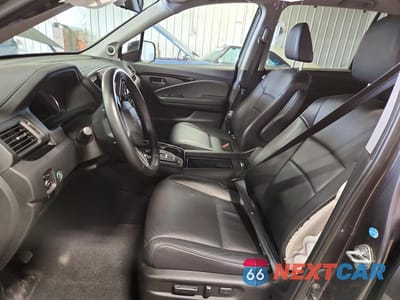 Zdjęcie 7 z 13 samochodu: 2019 HONDA PILOT TOURING VIN:5FNYF6H90KB020387 - miniatura