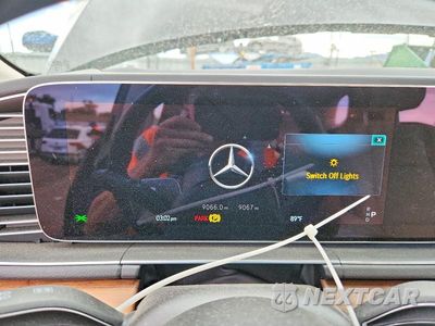Zdjęcie 9 z 12 samochodu: 2025 MERCEDES-BENZ GLE 450E 4MATIC VIN:4JGFB4GB4SB470246 - miniatura