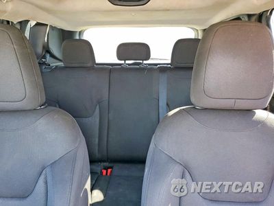 Zdjęcie 10 z 13 samochodu: 2017 JEEP RENEGADE TRAILHAWK VIN:ZACCJBCB8HPF00061 - miniatura