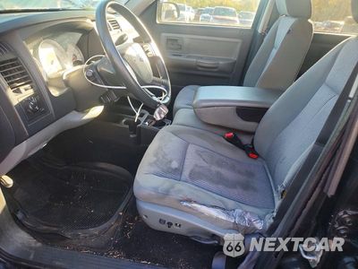 Zdjęcie 7 z 12 samochodu: 2008 DODGE DAKOTA QUAD SLT VIN:1D3HW48KX8S590665 - miniatura