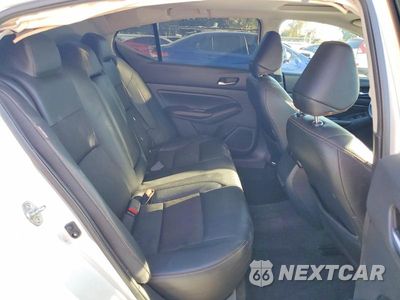 Zdjęcie 10 z 12 samochodu: 2019 NISSAN ALTIMA SR VIN:1N4BL4CV5KN320442 - miniatura