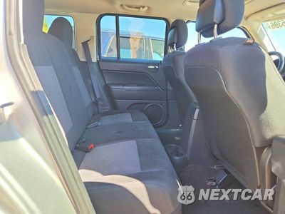 Zdjęcie 11 z 13 samochodu: 2014 JEEP PATRIOT LATITUDE VIN:1C4NJRFB3ED574687 - miniatura