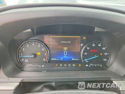 Zdjęcie 9 z 12 samochodu: 2020 FORD EXPLORER XLT VIN:1FMSK7DH5LGA10056 - miniatura