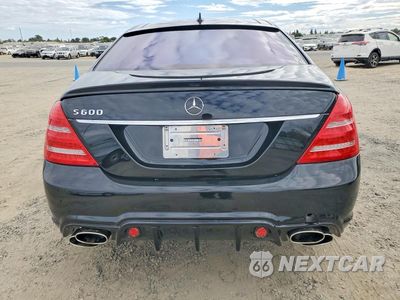 Zdjęcie 6 z 12 samochodu: 2012 MERCEDES-BENZ S S600 VIN:WDDNG7GBXCA451362 - miniatura