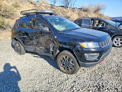 Czwarte zdjęcie samochodu z boku: 2019 JEEP COMPASS TRAILHAWK VIN:3C4NJDDB7KT752743 - miniatura