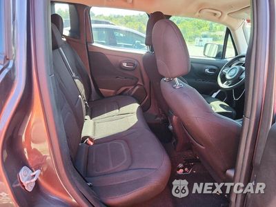 Zdjęcie 11 z 13 samochodu: 2020 JEEP RENEGADE LATITUDE VIN:ZACNJABB3LPL18245 - miniatura