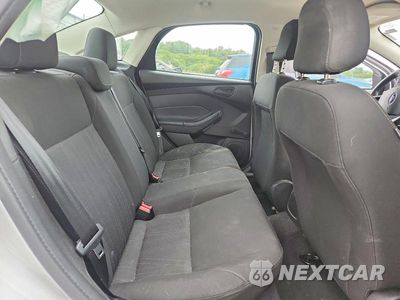 Zdjęcie 10 z 13 samochodu: 2015 FORD FOCUS S VIN:1FADP3E2XFL366764 - miniatura