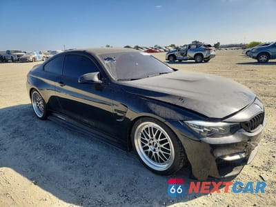 Czwarte zdjęcie samochodu z boku: 2018 BMW M4 VIN:WBS4Y9C56JAC88121 - miniatura