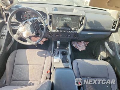 Zdjęcie 8 z 13 samochodu: 2025 NISSAN FRONTIER SV VIN:1N6ED1CM6SN631224 - miniatura