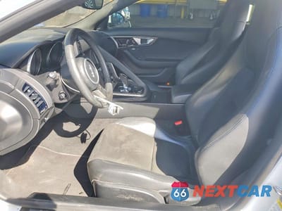 Zdjęcie 7 z 12 samochodu: 2017 JAGUAR F-TYPE VIN:SAJWA6ATXH8K43428 - miniatura