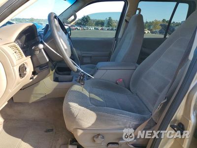 Zdjęcie 7 z 13 samochodu: 2002 FORD EXPLORER XLT VIN:1FMZU73E92ZA03758 - miniatura