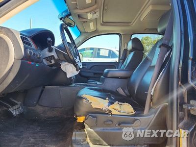 Zdjęcie 7 z 13 samochodu: 2011 CHEVROLET TAHOE K1500 LT VIN:1GNSKBE09BR185761 - miniatura