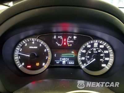 Zdjęcie 9 z 13 samochodu: 2015 NISSAN SENTRA S VIN:3N1AB7AP4FY212677 - miniatura