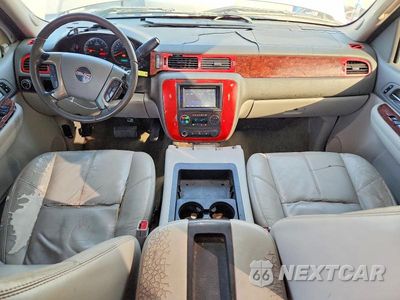 Zdjęcie 8 z 12 samochodu: 2009 GMC SIERRA C1500 SLT VIN:3GTEC33J19G153854 - miniatura