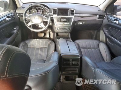 Zdjęcie 8 z 13 samochodu: 2016 MERCEDES-BENZ GL 450 4MATIC VIN:4JGDF6EE7GA649902 - miniatura