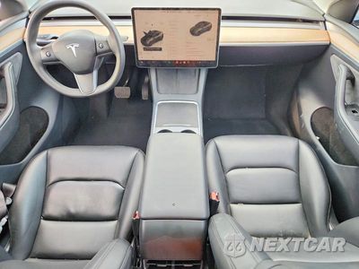 Zdjęcie 8 z 13 samochodu: 2023 TESLA MODEL Y VIN:7SAYGDEE4PA103735 - miniatura
