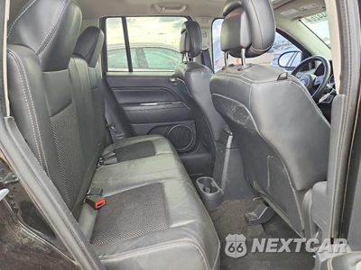 Zdjęcie 10 z 13 samochodu: 2014 JEEP COMPASS LATITUDE VIN:1C4NJDEB5ED621447 - miniatura