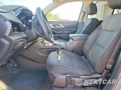 Zdjęcie 7 z 14 samochodu: 2019 CHEVROLET TRAVERSE LS VIN:1GNERFKW0KJ153546 - miniatura