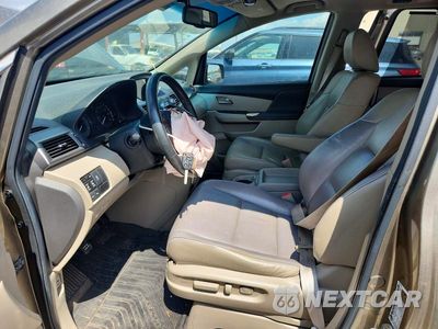 Zdjęcie 7 z 13 samochodu: 2012 HONDA ODYSSEY TOURING VIN:5FNRL5H95CB063860 - miniatura