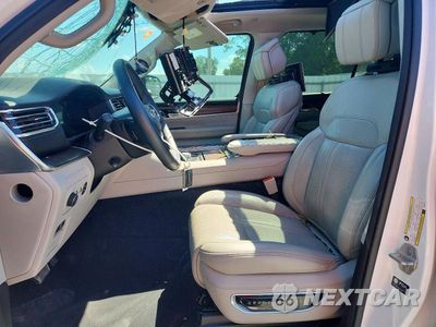 Zdjęcie 7 z 13 samochodu: 2023 JEEP GRAND WAGONEER SERIES I VIN:1C4SJVEJ3PS574112 - miniatura
