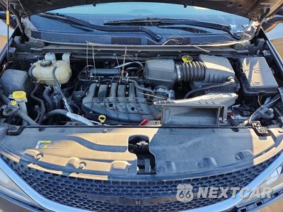 Zdjęcie 12 z 13 samochodu: 2019 CHRYSLER PACIFICA TOURING L VIN:2C4RC1BG9KR650971 - miniatura